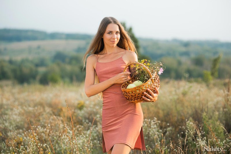 Марина, 19 лет, 0 размер груди